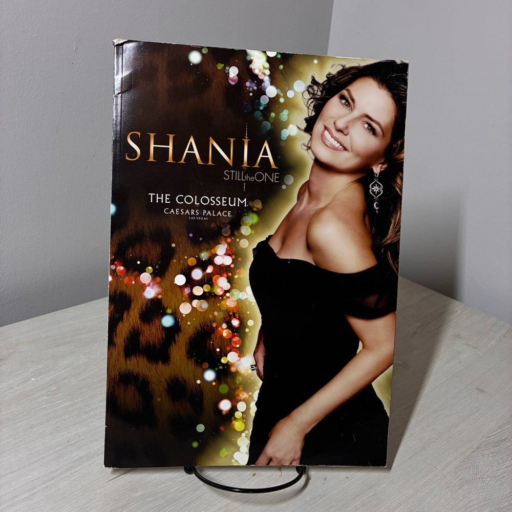 Shania Twain Still The One Las Vegas Concert Souvenir Program Caesars Palace